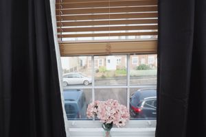 HIGH STREET- click for photo gallery